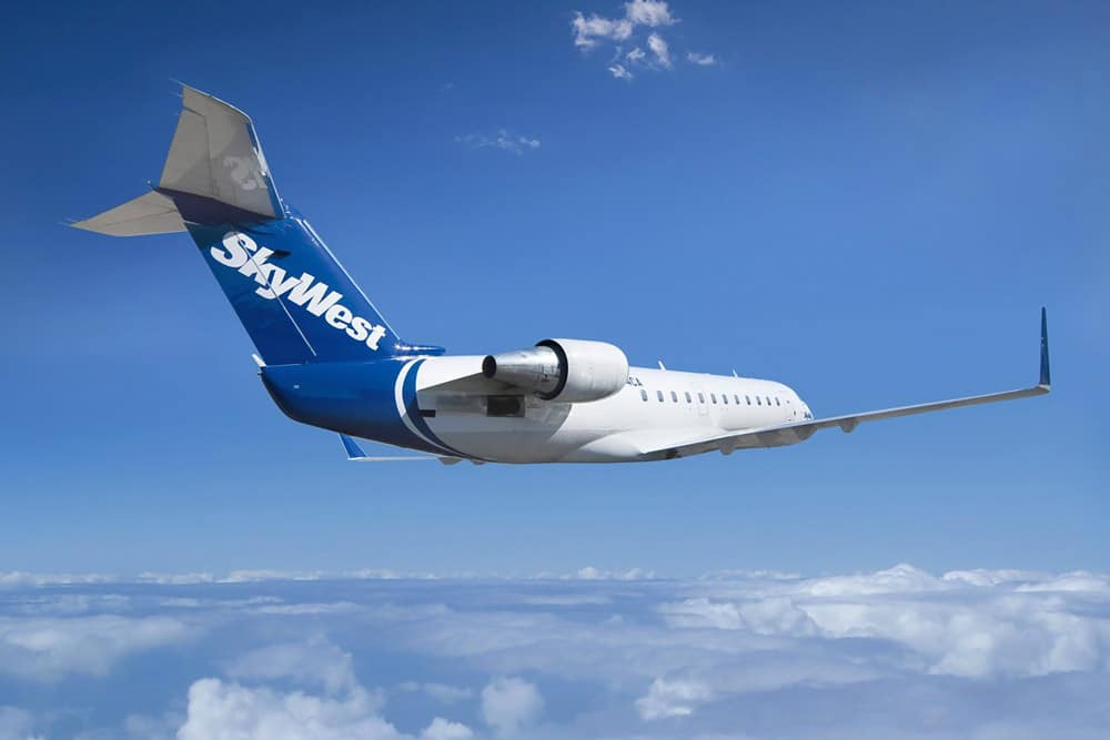 Sky West CRJ200